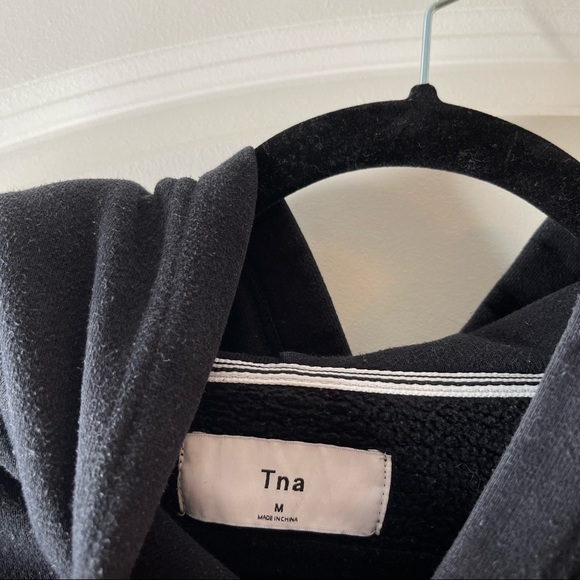 TNA perfect hoodie - Picture 2 of 2